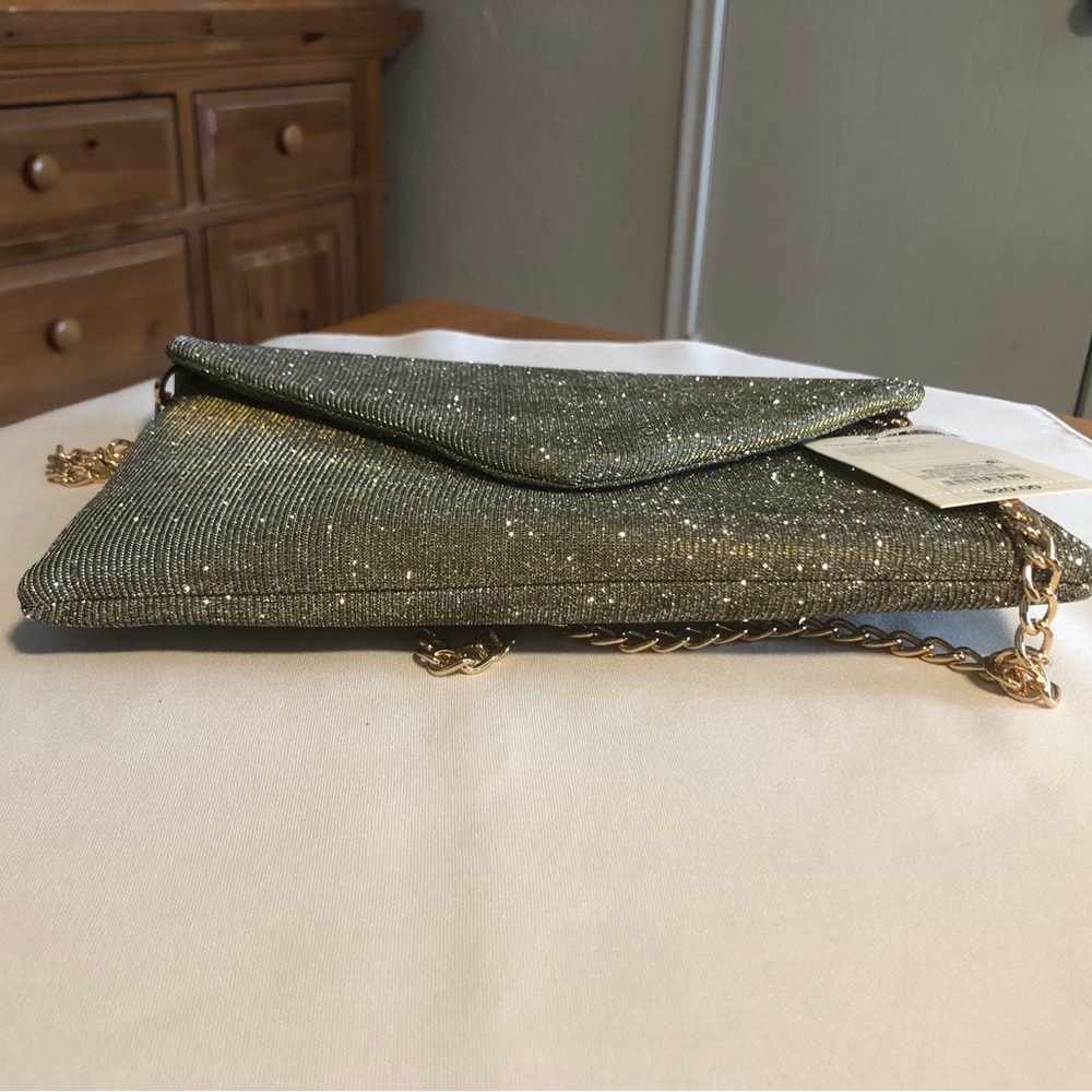 NWT a new day  Glitter Envelope Crossbody with Gold Chain - Picture 3 of 5